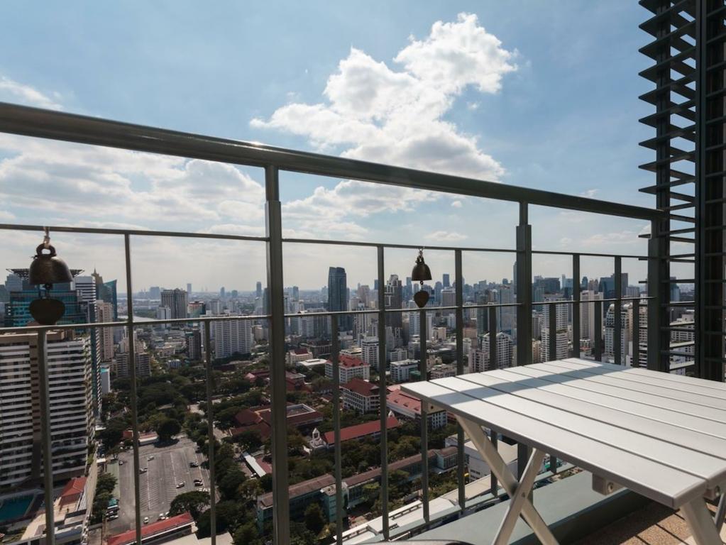 Villa Asoke Bangkok Buitenkant foto